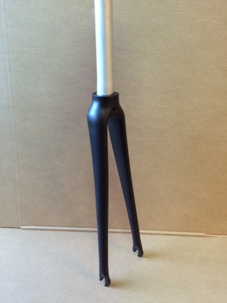 CNC Aluminium Rennradgabel 28" 1 1/8" straight matt schwarz